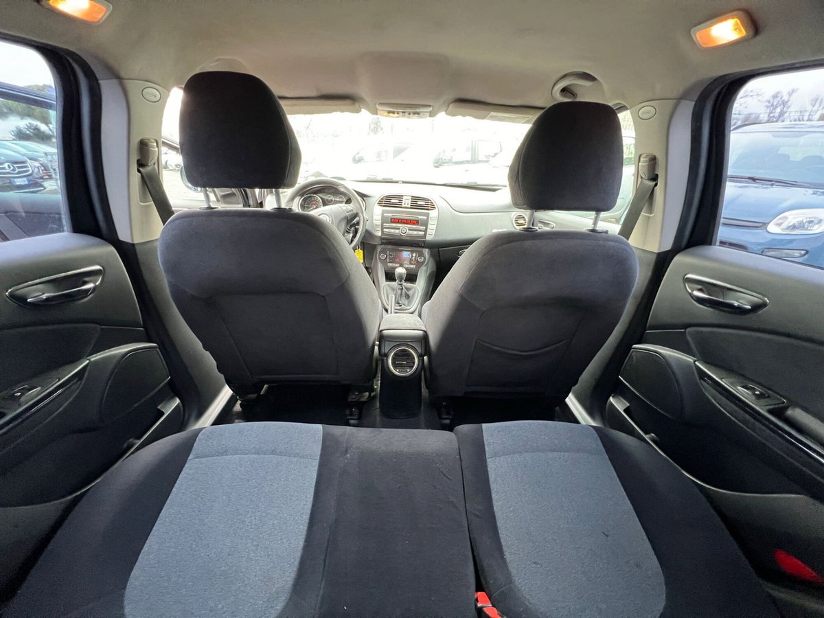 Fiat Bravo 1.9 MJT 120 CV Dynamic (15)