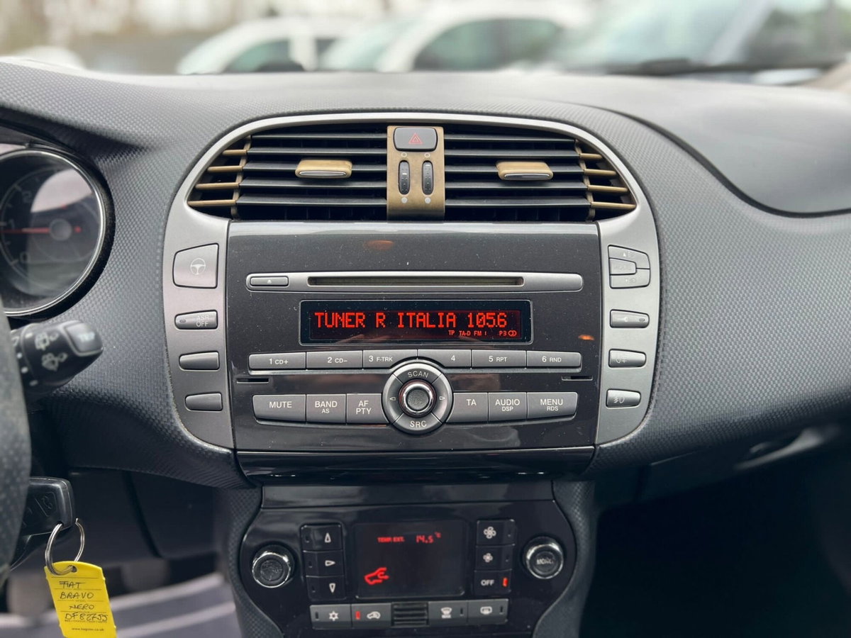 Fiat Bravo 1.9 MJT 120 CV Dynamic (17)