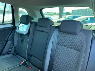 Volkswagen Tiguan 1.6 TDI SCR Business BlueMotion Technology (11)