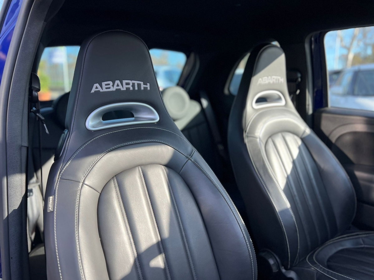 Abarth 595 595 1.4 Turbo T-Jet 165 CV Turismo (15)