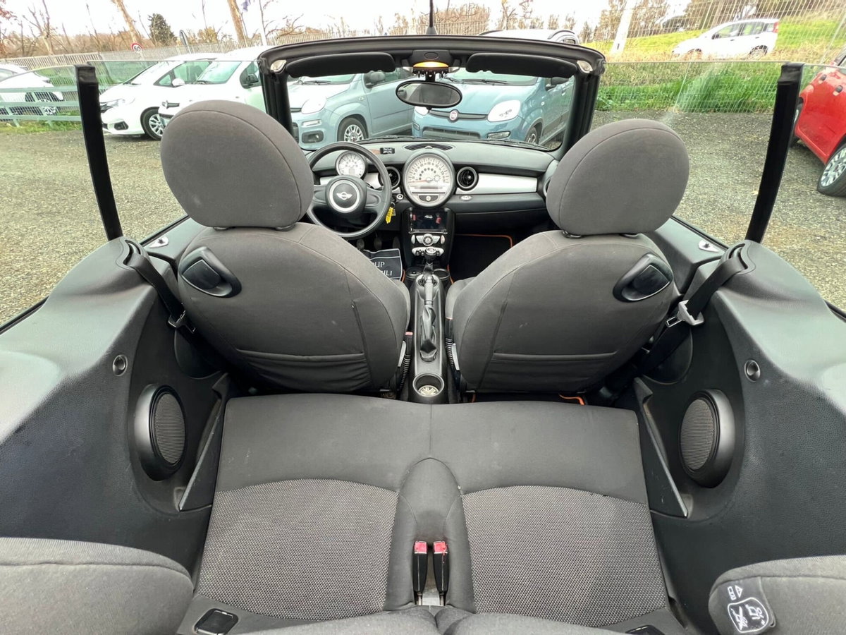 MINI Mini Cabrio 1.6 16V Cooper Cabrio (9)