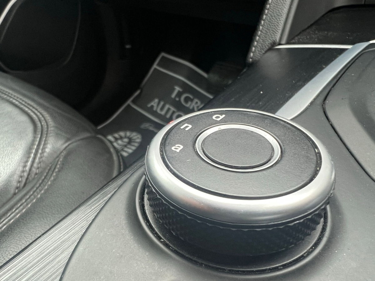 Alfa Romeo Stelvio Stelvio 2.2 Turbodiesel 160 CV AT8 RWD Super Business (14)