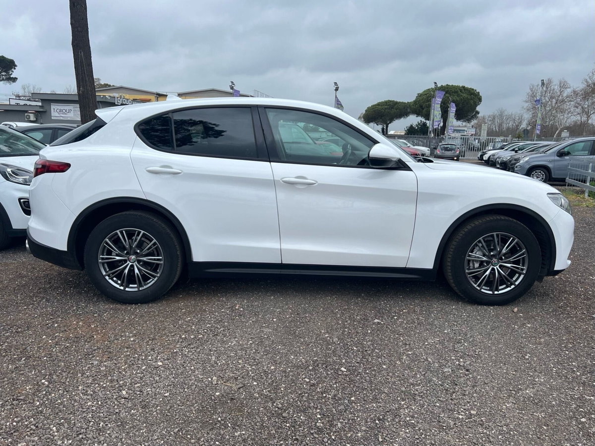 Alfa Romeo Stelvio Stelvio 2.2 Turbodiesel 160 CV AT8 RWD Super Business (3)