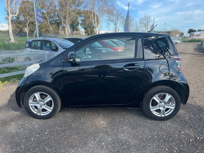 Toyota iQ 1.0 CVT Sol (8)
