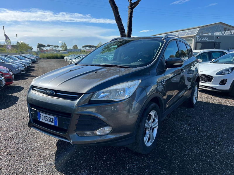 Ford Kuga 2.0 TDCI 120 CV S&S 2WD Powershift Titanium