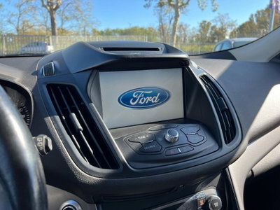 Ford Kuga 2.0 TDCI 120 CV S&S 2WD Titanium (18)
