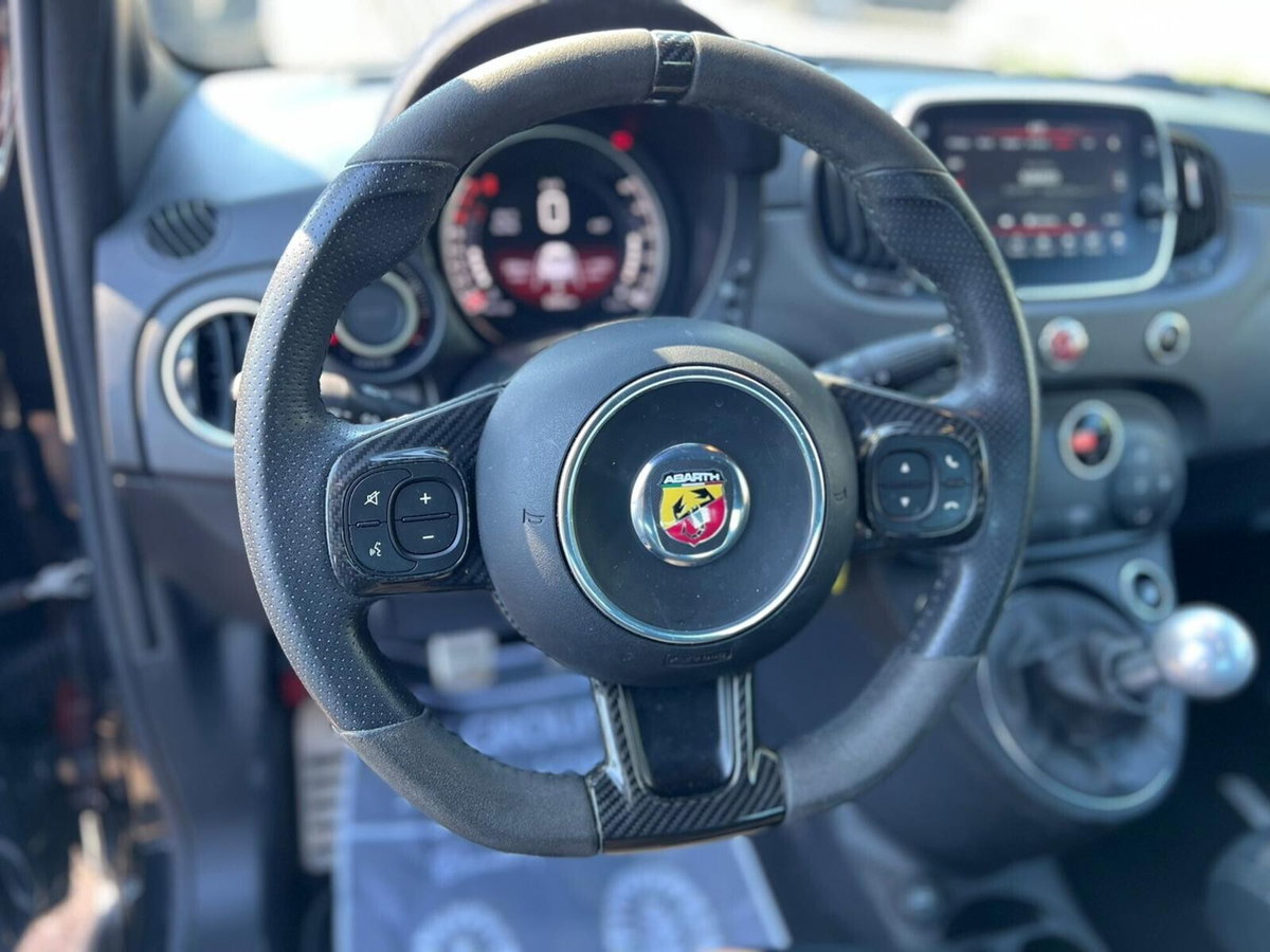 Abarth 595 595 1.4 Turbo T-Jet 180 CV Competizione (10)