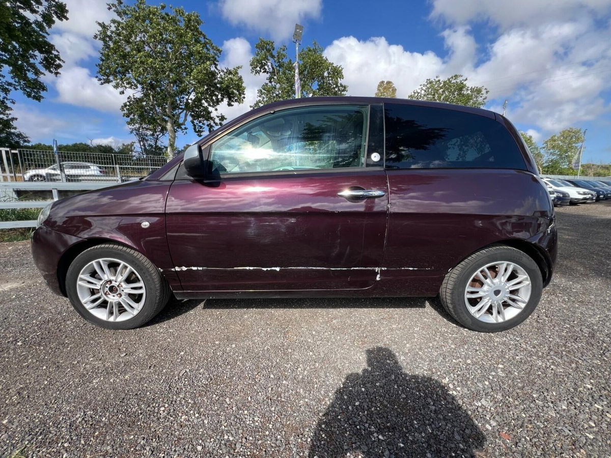 Lancia Ypsilon 1.4 Platino Ecochic GPL (5)