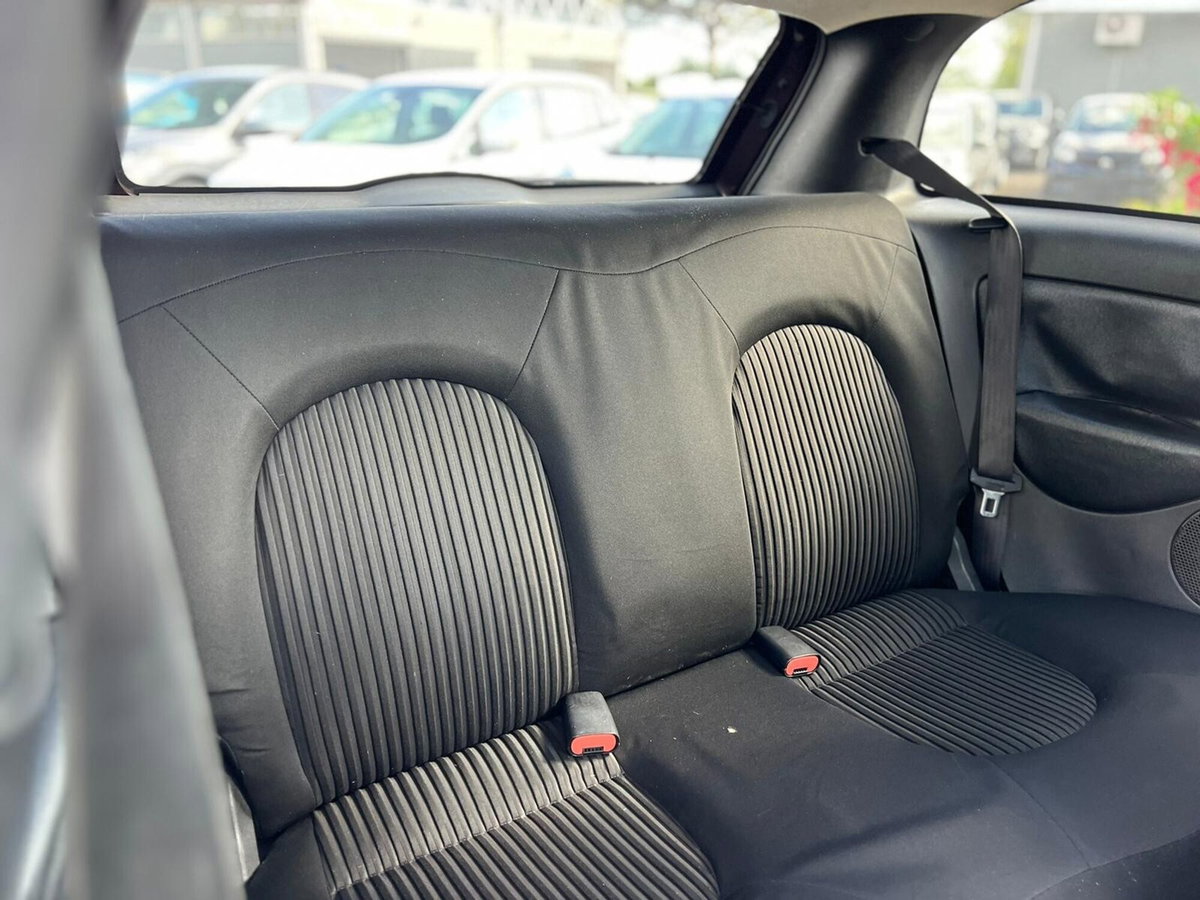 Lancia Ypsilon 1.4 Platino Ecochic GPL (8)