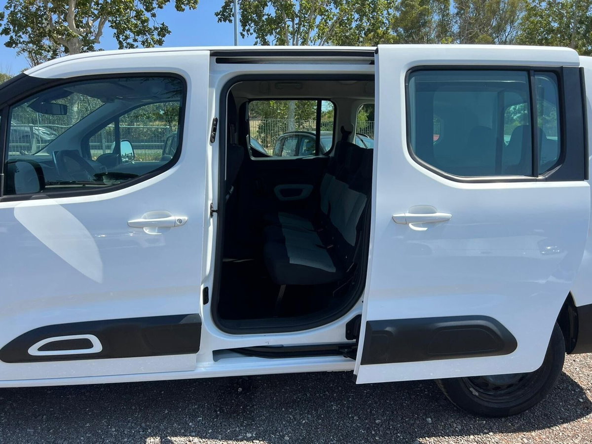 Citroen Berlingo BlueHDi 130 Stop&Start XL Feel Pack (17)