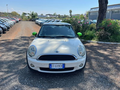MINI Mini 1.6 16V One (55kW) (2)