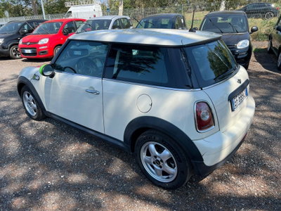 MINI Mini 1.6 16V One (55kW) (5)
