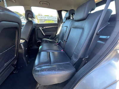 Chevrolet Captiva 2.0 VCDi LTZ (10)