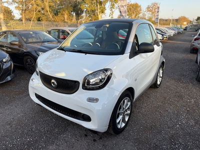 smart Fortwo 70 1.0 Youngster usata