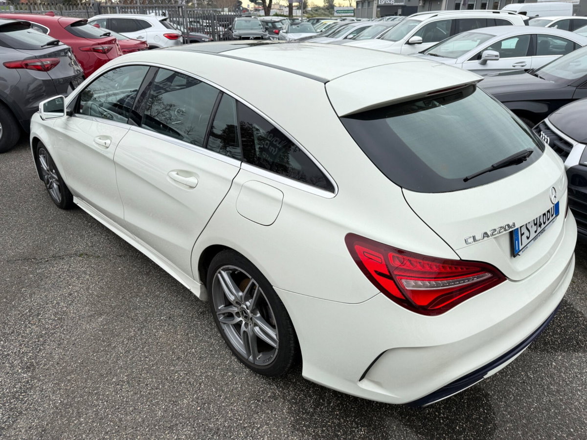 Mercedes-Benz CLA Shooting Brake 220 d Automatic Premium (4)