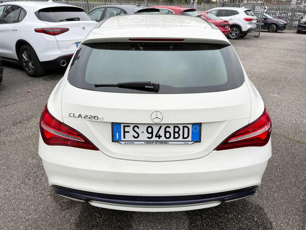 Mercedes-Benz CLA Shooting Brake 220 d Automatic Premium (5)