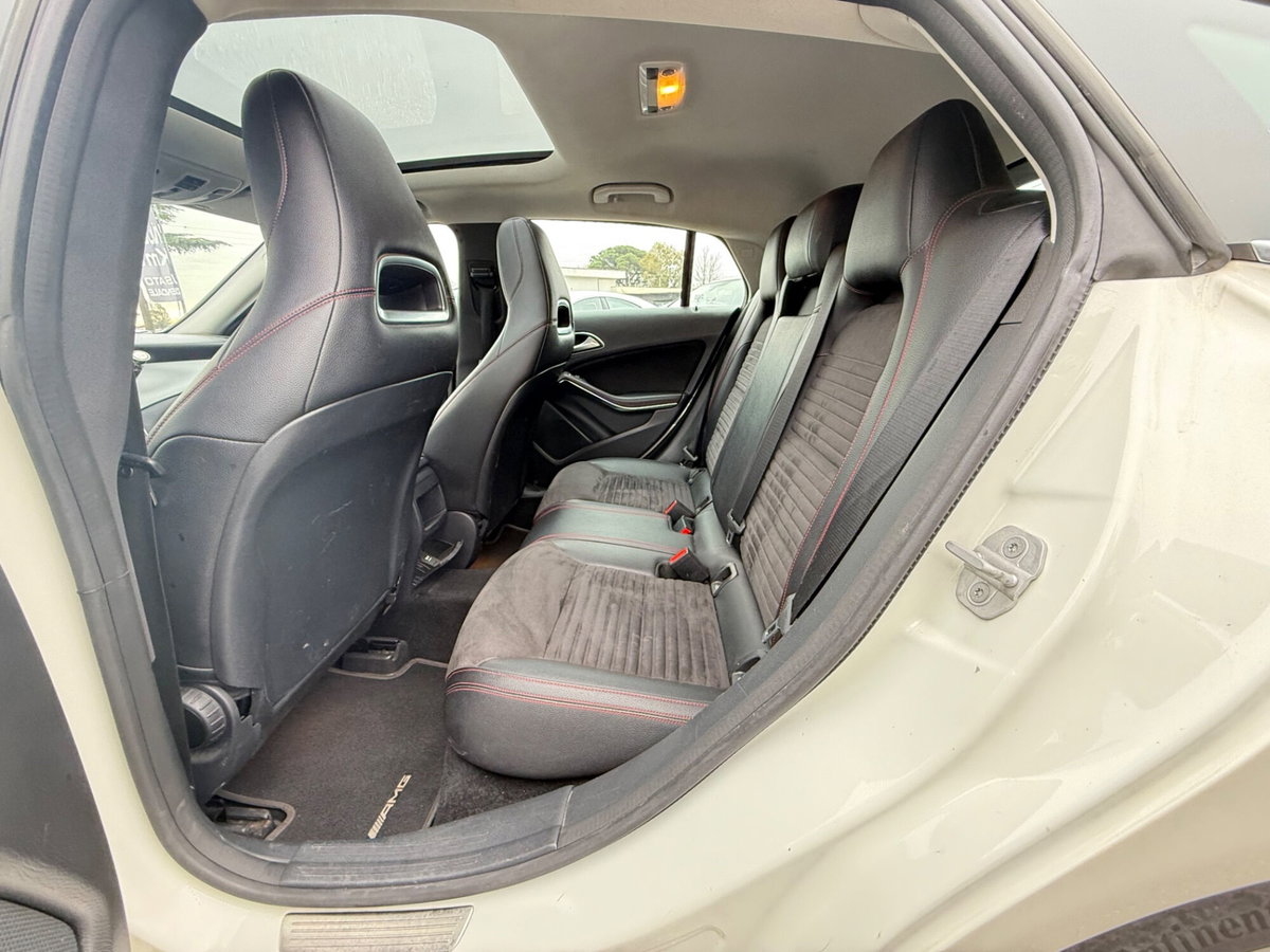 Mercedes-Benz CLA Shooting Brake 220 d Automatic Premium (6)