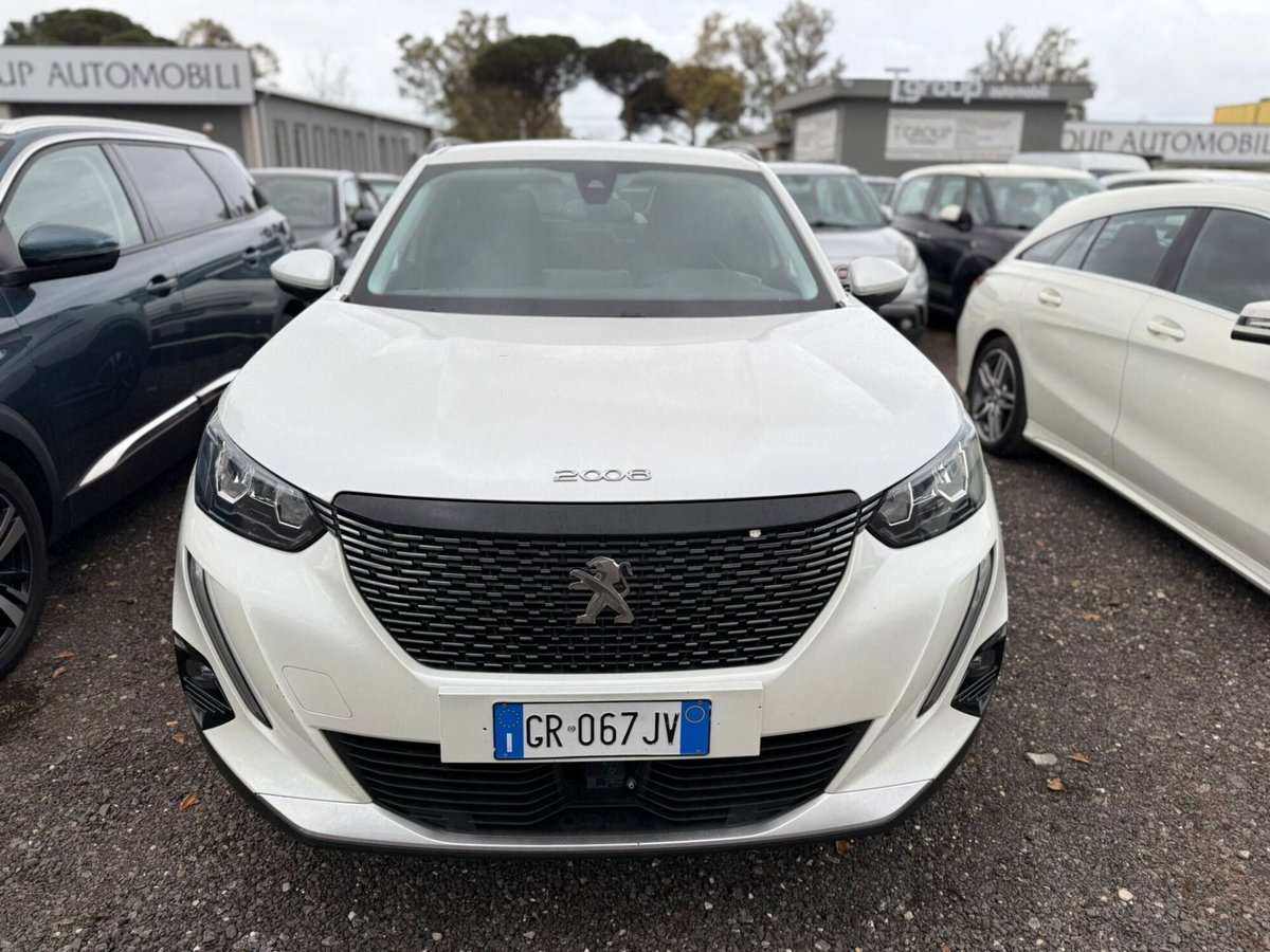Peugeot 2008 PureTech 130 S&S Allure (3)