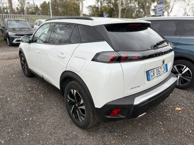 Peugeot 2008 PureTech 130 S&S Allure (4)