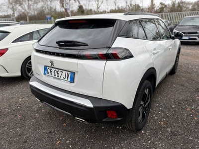 Peugeot 2008 PureTech 130 S&S Allure (7)