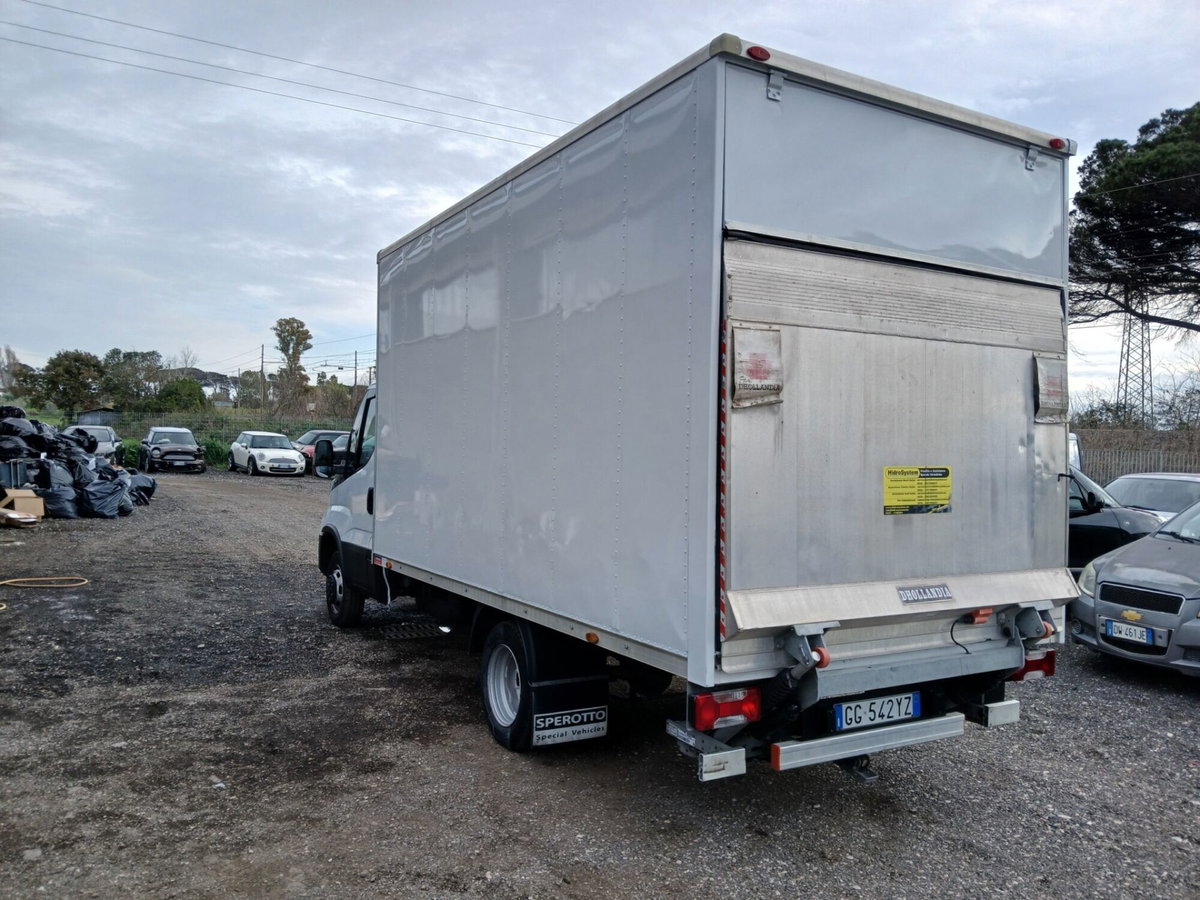 Iveco Daily Telaio 35C16H BTor 2.3 HPT PLM-RG Cabinato (10)