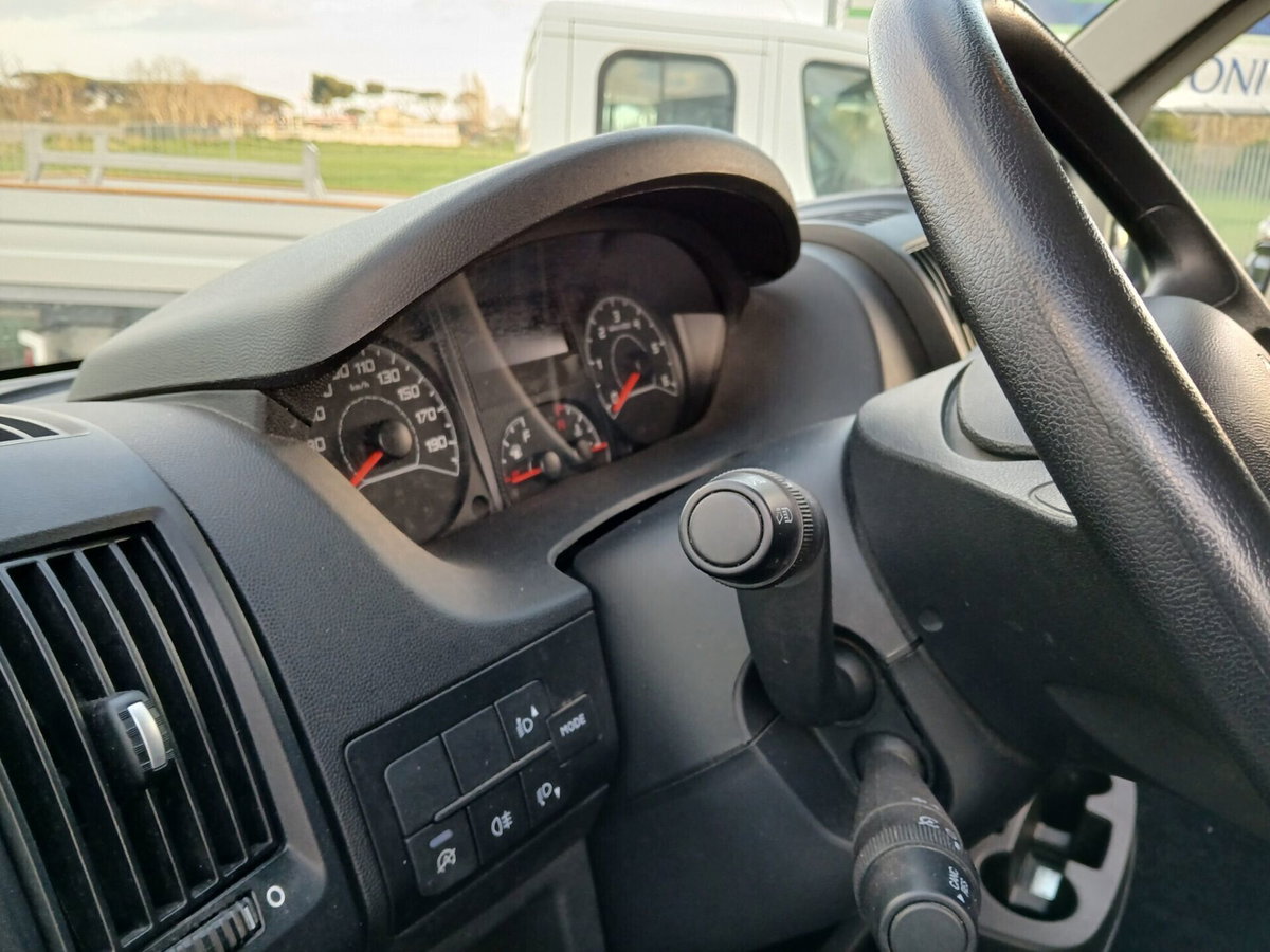 Peugeot Boxer Telaio 435 2.2 BlueHDi 140 S&S PLM Cabinato Premium (10)