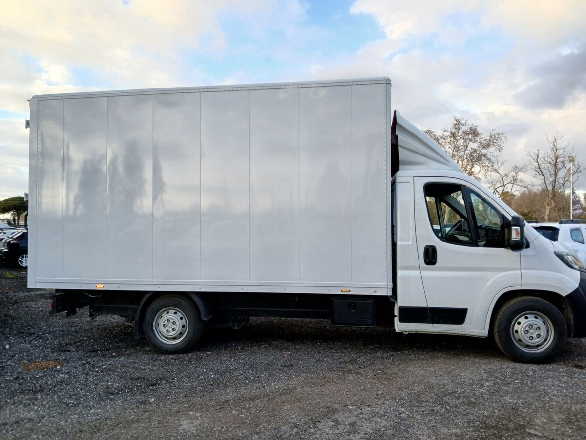 Peugeot Boxer Telaio 435 2.2 BlueHDi 140 S&S PLM Cabinato Premium (5)