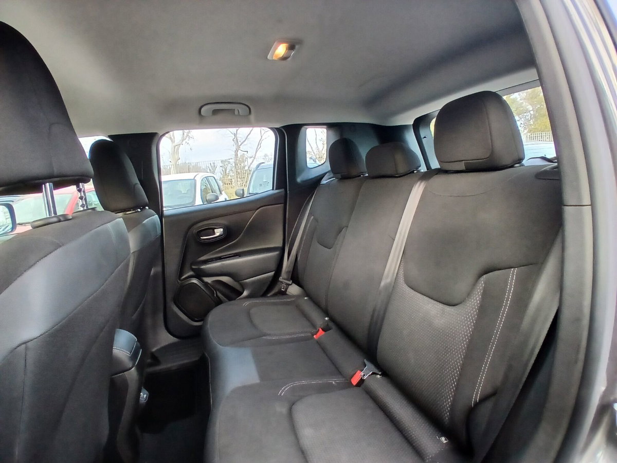 Jeep Renegade 1.6 Mjt 130 CV Limited (12)