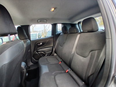 Jeep Renegade 1.6 Mjt 130 CV Limited (12)