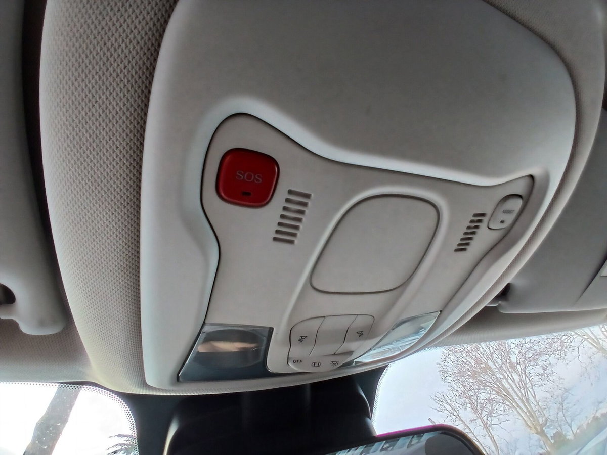 Jeep Renegade 1.6 Mjt 130 CV Limited (17)