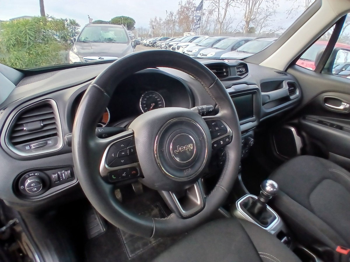 Jeep Renegade 1.6 Mjt 130 CV Limited (19)