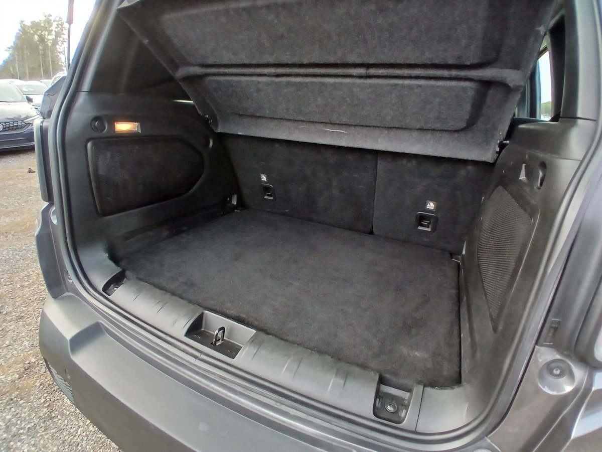 Jeep Renegade 1.6 Mjt 130 CV Limited (9)