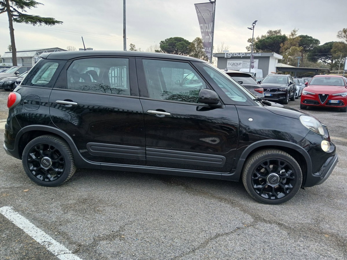 Fiat 500L 1.4 95 CV S&S Connect (5)
