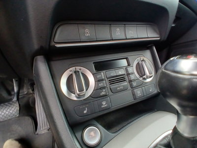 Audi Q3 2.0 TDI 177 CV quattro S tronic Business Plus (19)