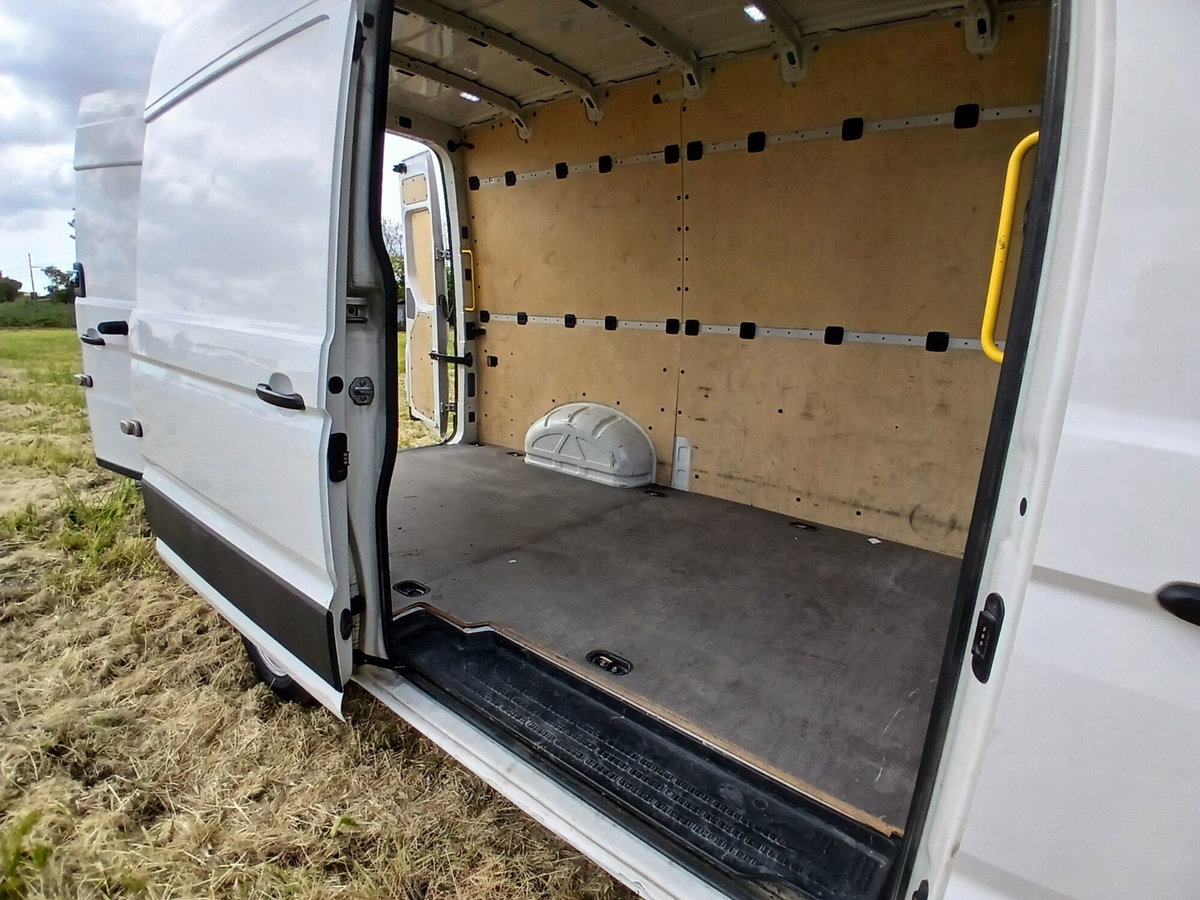 Man TGE Furgone TGE 3.140 2.0 TDI 140CV PL-TA Furgone HD (9)