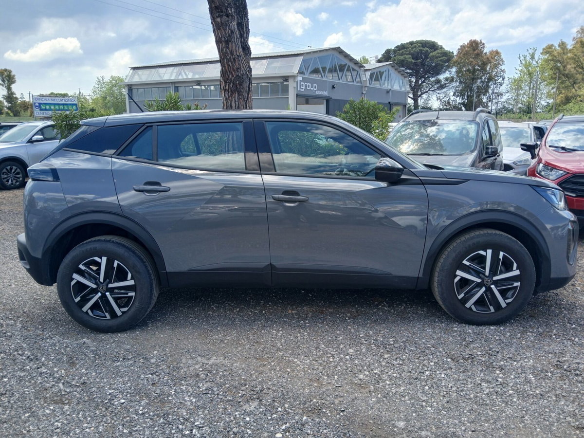 Peugeot 2008 1.2 puretech Active s&s 100cv (5)