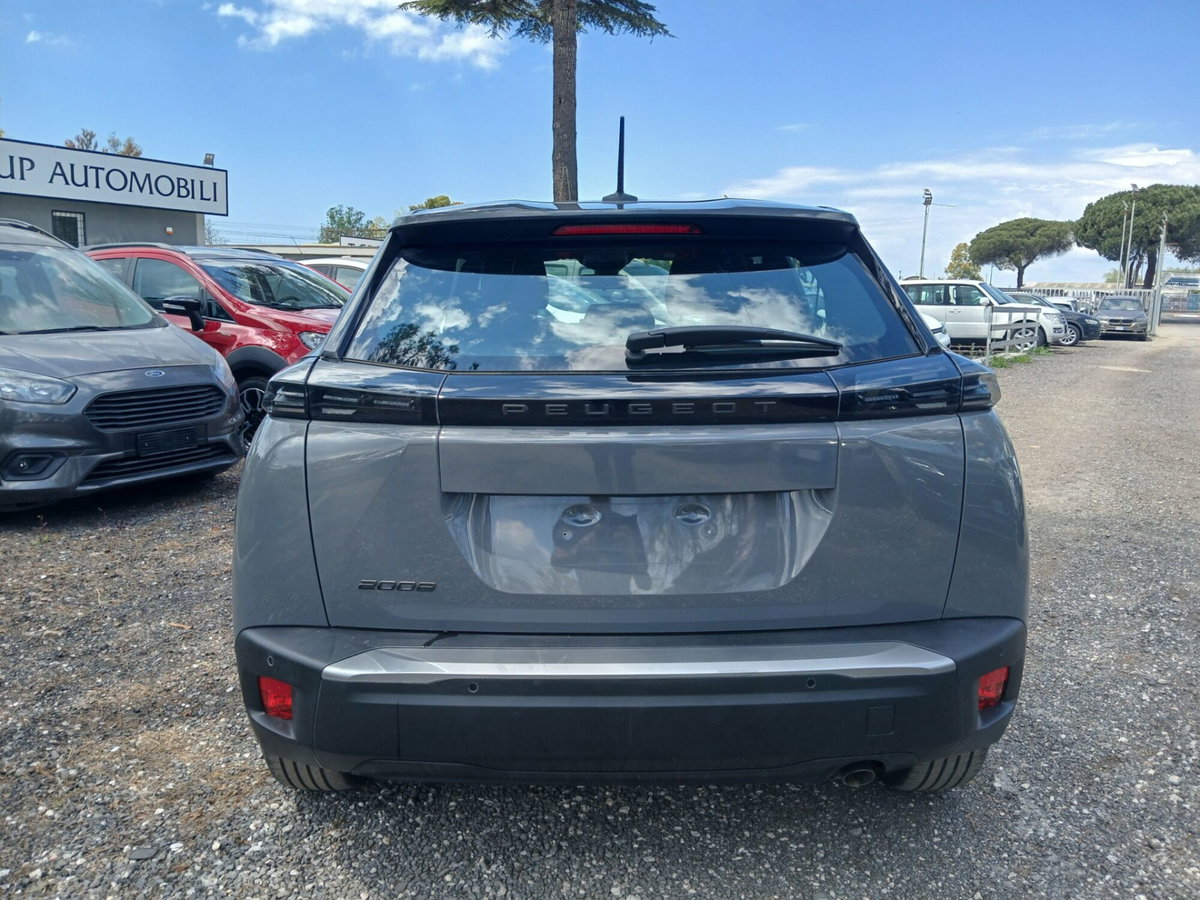 Peugeot 2008 1.2 puretech Active s&s 100cv (7)