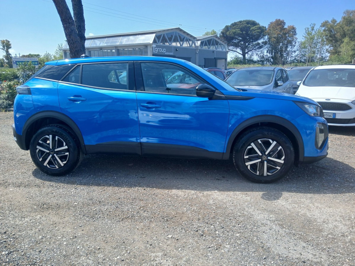 Peugeot 2008 1.2 puretech Active s&s 100cv (5)