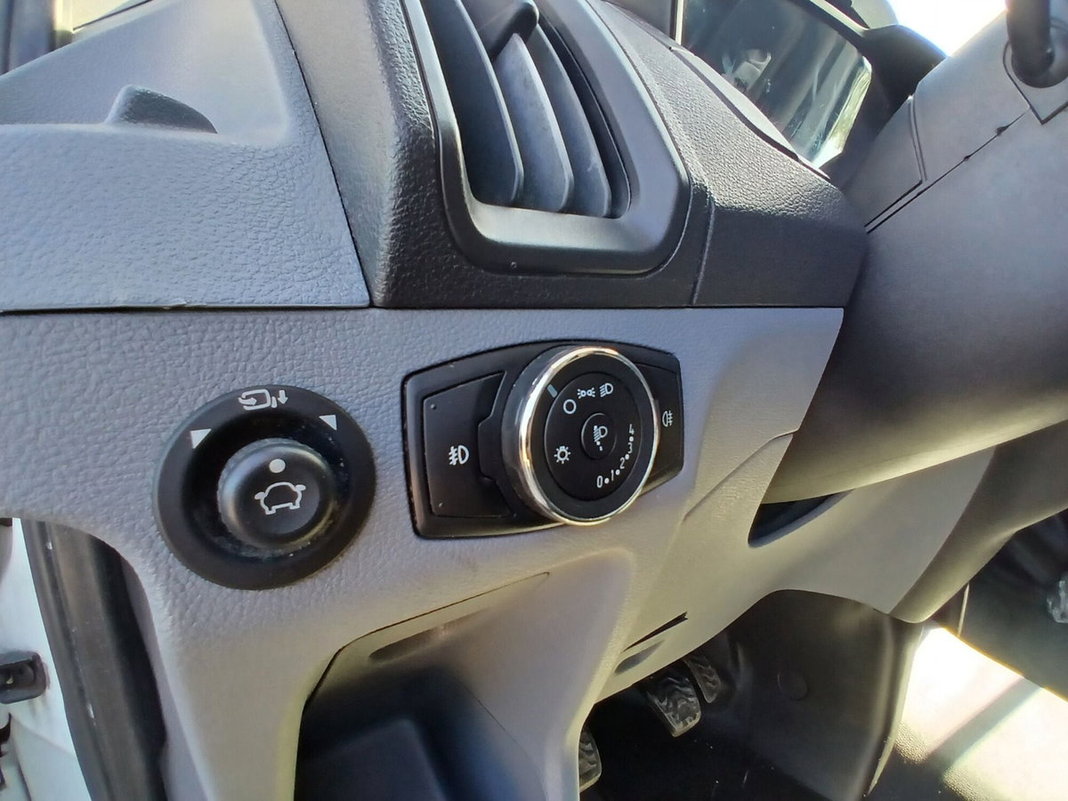 Ford Transit Furgone 350 2.0TDCi EcoBlue 170CV PL-SL-TA Furg. Jumbo Trend (12)