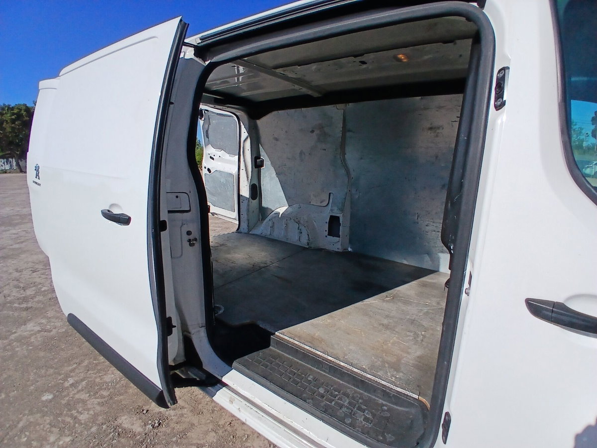 Peugeot Expert Furgone BlueHDi 120 S&S PL-TN Furgone Pro Standard (8)