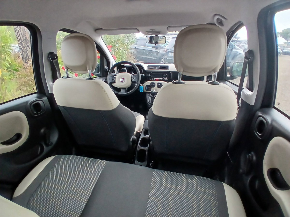 Fiat Panda 1.3 MJT 95 CV S&S 4x4 (10)