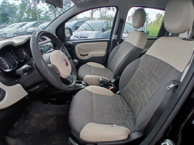 Fiat Panda 1.3 MJT 95 CV S&S 4x4 (13)