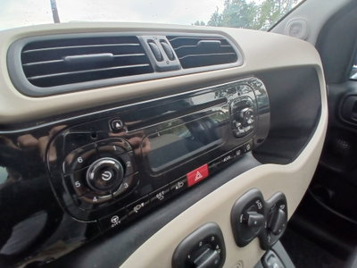Fiat Panda 1.3 MJT 95 CV S&S 4x4 (16)