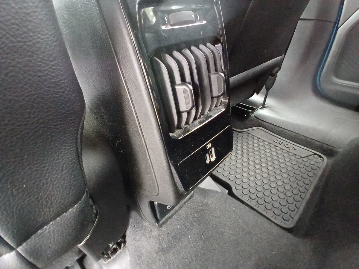 Jeep Compass 1.6 Multijet II 2WD S (19)