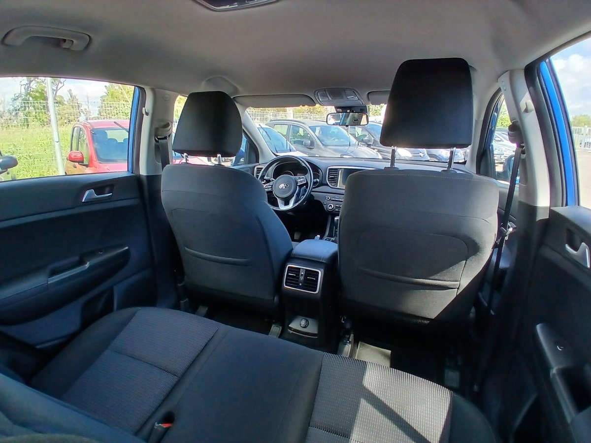 Kia Sportage 1.6 CRDI 136 CV 2WD Mild Hybrid Business Class (16)