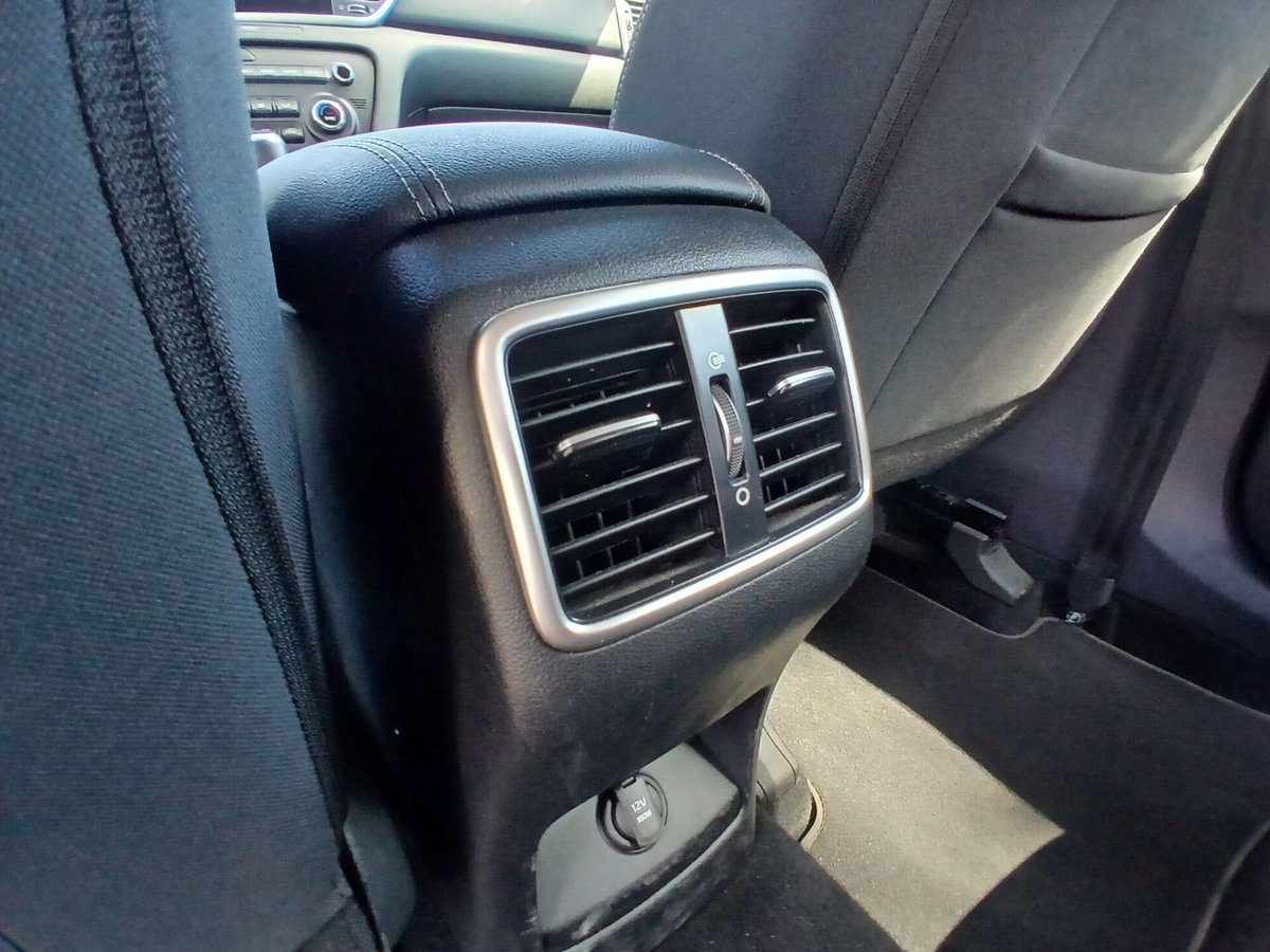 Kia Sportage 1.6 CRDI 136 CV 2WD Mild Hybrid Business Class (19)