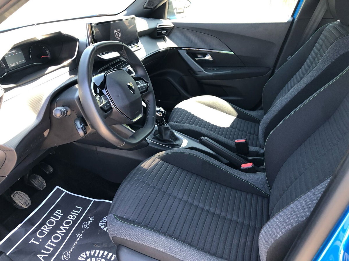 Peugeot 2008 1.2 puretech Active s&s 100cv (6)