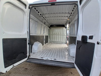 Citroen Jumper Furgone 33 BlueHDi 140 S&S PM-TN Furgone (10)
