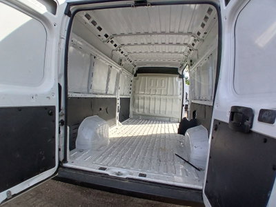 Citroen Jumper Furgone 33 BlueHDi 140 S&S PM-TN Furgone (11)