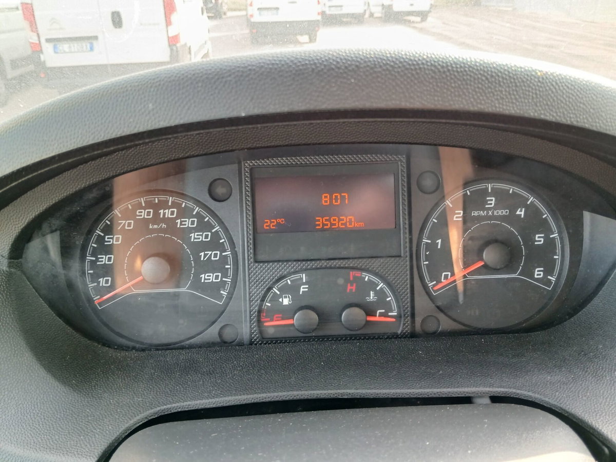 Citroen Jumper Furgone 33 BlueHDi 140 S&S PM-TM Furgone Business (13)